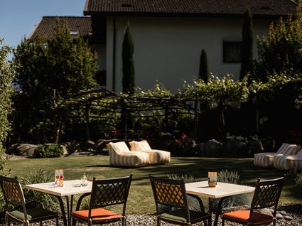 Rooms & Breakfast bei Meran für Freigeister - JOHAN° Rooms & Breakfast bei Meran für Freigeister - JOHAN°